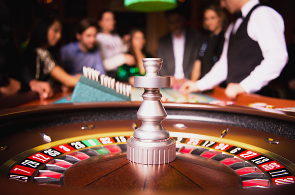 온라인 베팅의 사회적 측면: 전 세계 도박꾼과 연결