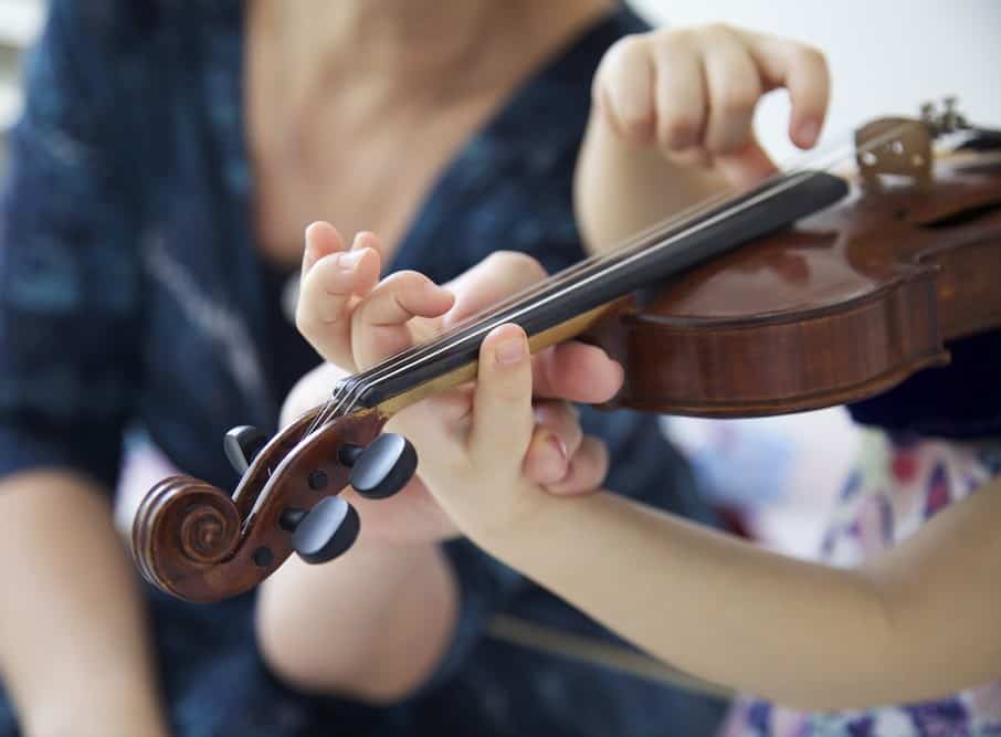 Transformative Violin Learning: E Violin School