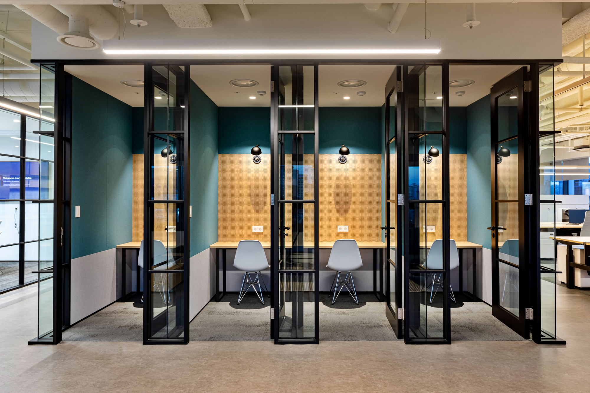 Redefining Workplace Privacy: Our State-of-the-Art Privacy Booths
